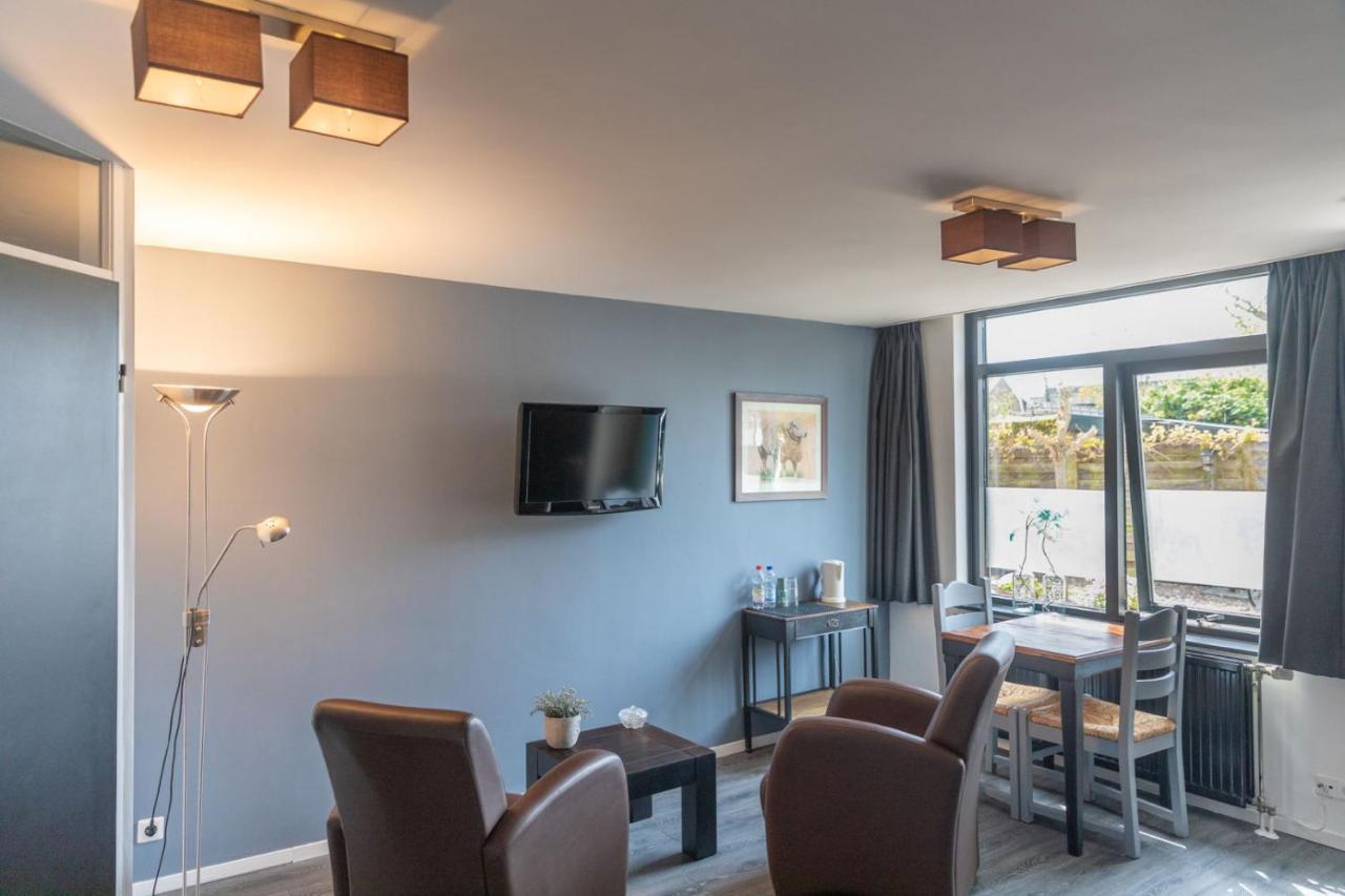 Hotel-Restaurant Loodsmans Welvaren Bv Den Hoorn  Exteriér fotografie