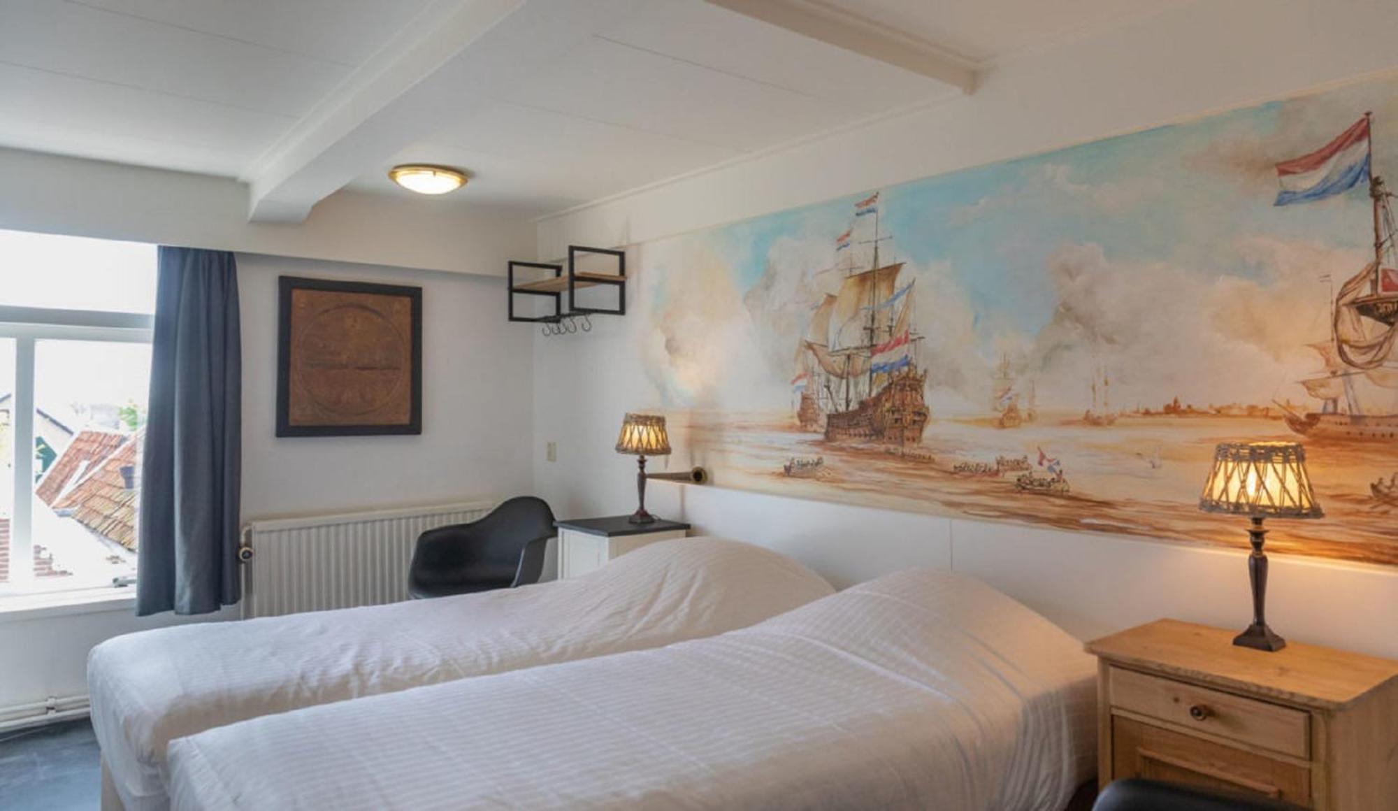 Hotel-Restaurant Loodsmans Welvaren Bv Den Hoorn  Exteriér fotografie